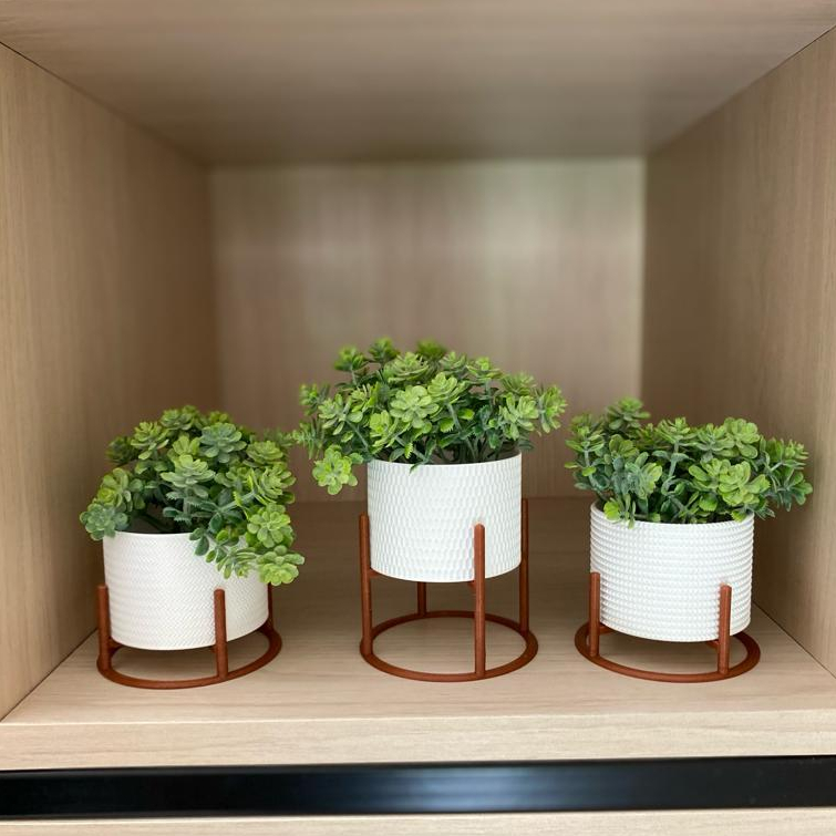 Kit 3 Vasos Cachepot Mini Decorativo Com Suporte e Plantas Artificiais Inclusas - TheckCasa